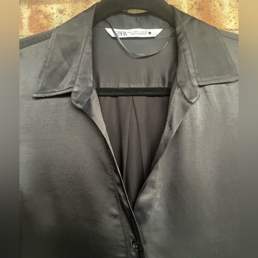 Zara Satin Effect Split Neck Buttoned Blouse - image 3